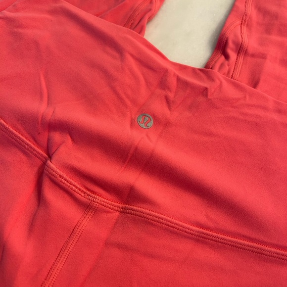 Lululemon Pink Guava High Rise Size 8 Crop Leggings 21” - Picture 4 of 13